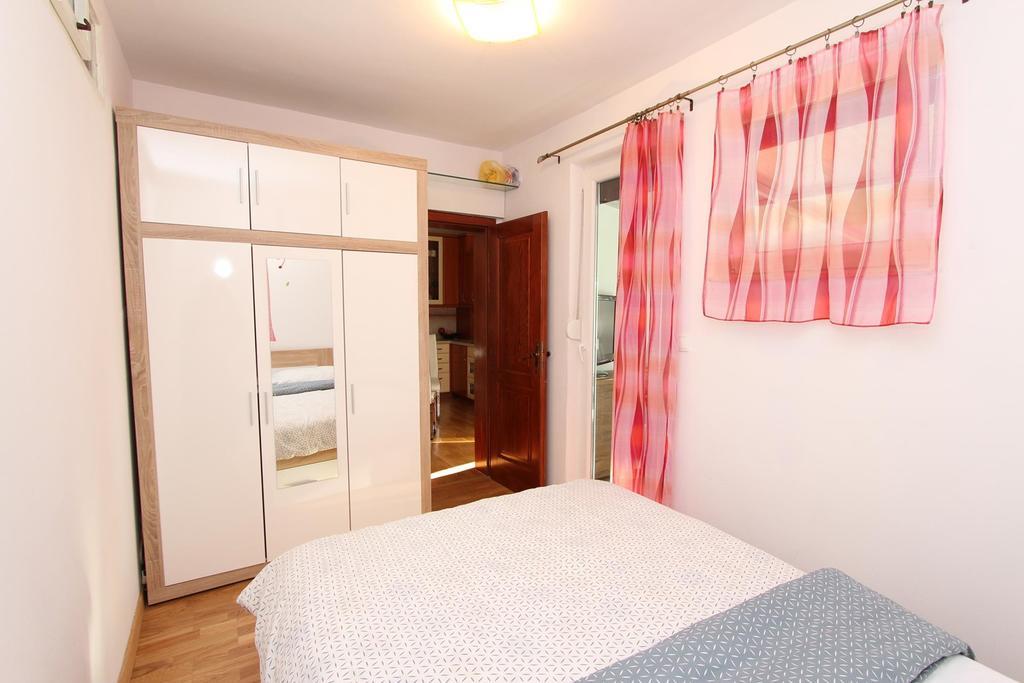 Apartment Ilinovic Rovinj Exterior foto