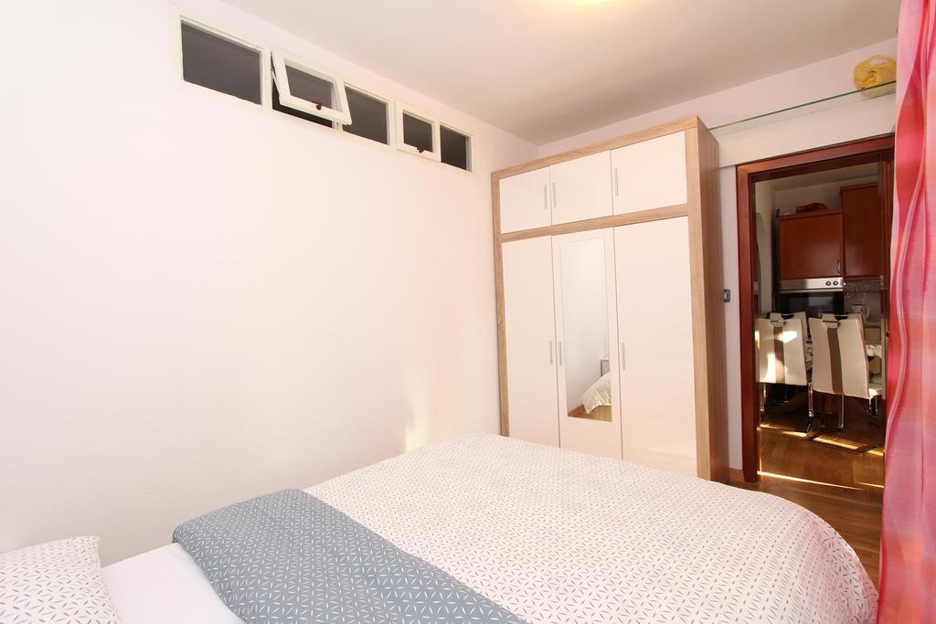 Apartment Ilinovic Rovinj Exterior foto