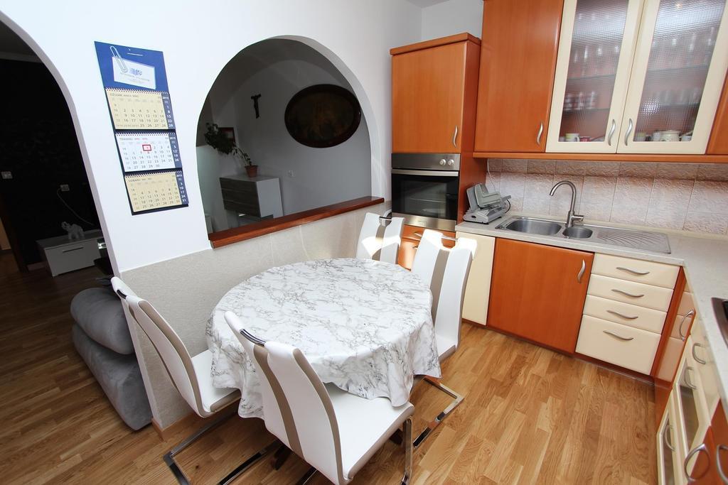 Apartment Ilinovic Rovinj Exterior foto
